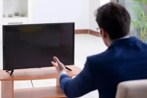TV Tidak Bisa Nyala Tapi Lampu Power Hidup