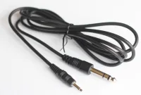 Pengertian Kabel Aux