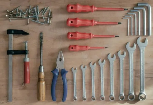 Macam-Macam Hand Tools