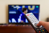 Cara Mengembalikan Layar TV yang Membesar