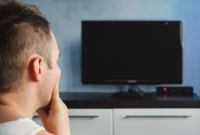 Cara Mengatasi TV Mati Hidup Sendiri